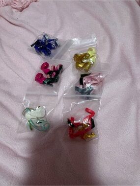 Rainbow high doll shoes lot 6
